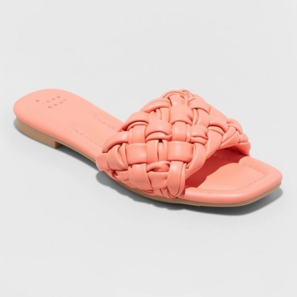 Women’s Slide Sandal - Picture 3 of 6